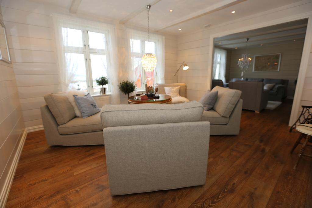 Apartamento Alnes Gard Ålesund Exterior foto