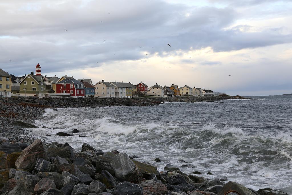 Apartamento Alnes Gard Ålesund Exterior foto